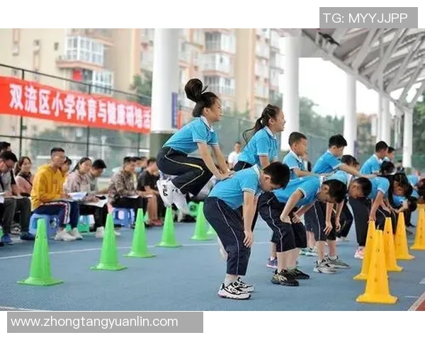 宝宝第一次观看篮球赛的奇妙体验与欢乐瞬间分享